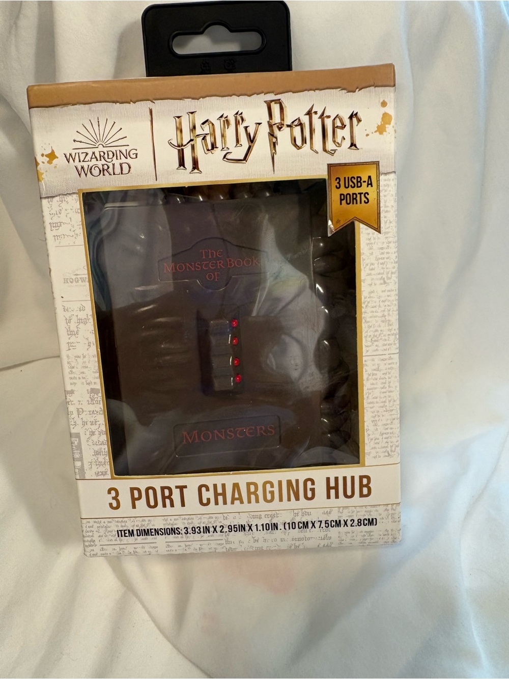 Warner Bros. Harry Potter 3-Port Charging Hub - Brown, White